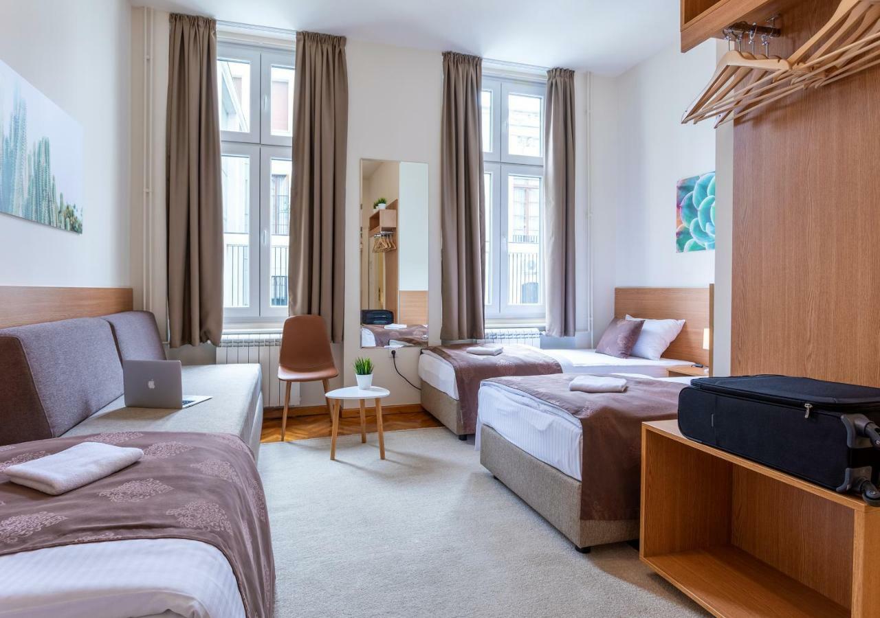 Booking En Suite Bělehrad Exteriér fotografie