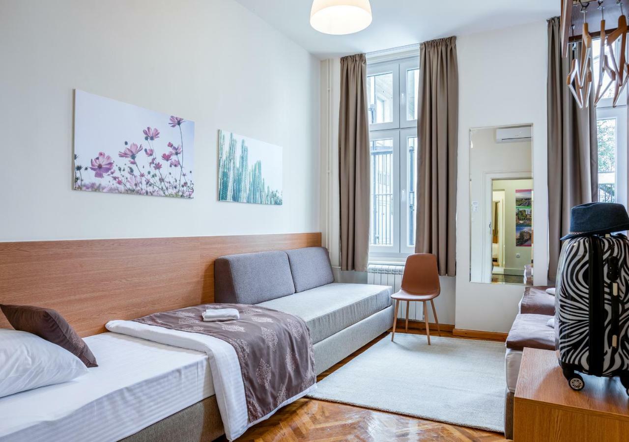 Booking En Suite Bělehrad Exteriér fotografie
