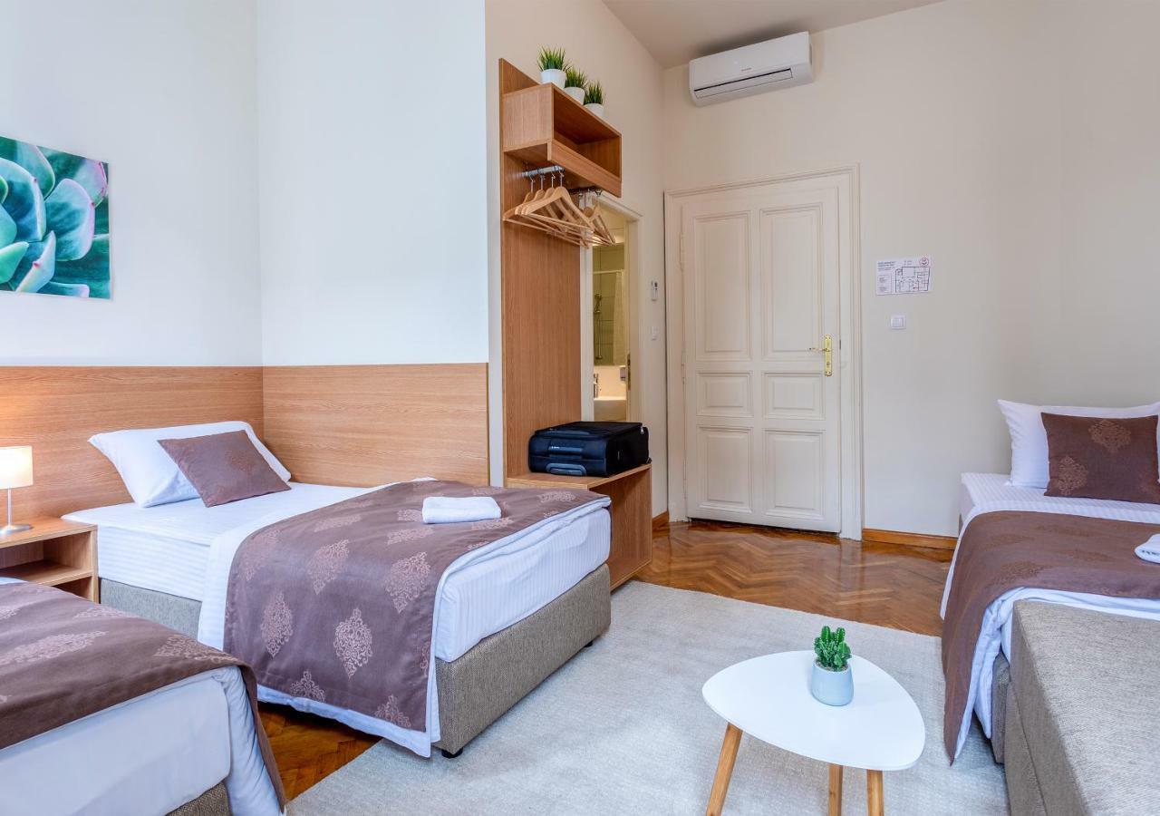 Booking En Suite Bělehrad Exteriér fotografie
